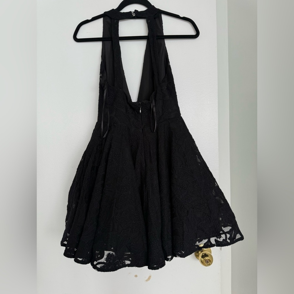 🛍️BEAUTIFUL BEBE DRESS WORN ONCE FOR A NEW YEARS EVE PARTY ORIGINALLY 380 - Picture 5 of 7